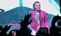 Serdar Ortaç konserinde kavga