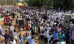 Afrika yine karıştı: Sudan'da darbe girişimi