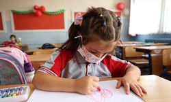 Okullarda ara tatilin ardından ilk ders zili çaldı