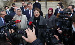 Bakan Derya Yanık'ın konvoyunda trafik kazası