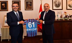 Mahir Ünal'dan Murat Zorluoğlu'na ziyaret