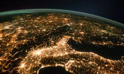 Uzaydan Dünya'yı gözlemleyen astronottan korkutan sözler