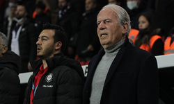 Mustafa Denizli: Beraberliğe üzüleceğimiz maçı kaybettik