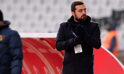 İstanbulspor Asbaşkanı Ömer Saral uyardı; 'Sahte evrakla kandırıyorlar'