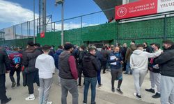 Görevli basın mensupları 1461 Trabzon FK - Sakaryaspor maçına giremedi