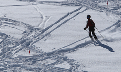 Gençler ve Büyükler Dağ Kayağı Türkiye Şampiyonası Rize’de düzenlendi