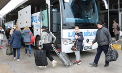 Ukrayna'dan tahliye edilen vatandaşlar Türkiye'ye döndü