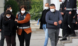 Adana'da eşinin cesedini 3 gün evde saklayan şahıs, suçu ölen babasının üstüne atıp beraat etti