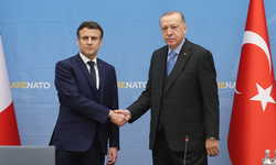 Cumhurbaşkanı Erdoğan, Emmanuel Macron ile bir araya geldi