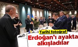 Cumhurbaşkanı Erdoğan, Ukrayna ve Rus heyetler tarafından ayakta alkışlandı