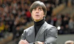 Manchester United, Joachim Löw için devreye girdi