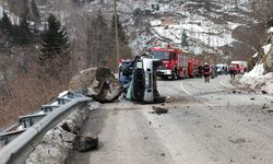 Trabzon'da facia! Kamyonetin üzerine kaya düştü: 4 kişi hayatını kaybetti