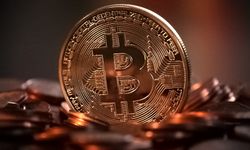 Bitcoin kritik seviyeyi aştı