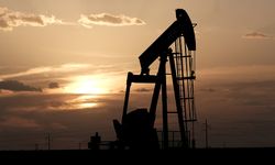Brent petrol 100 doların altında