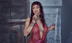 Rihanna milyarderler kulübünde