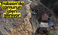 Trabzon'un Sürmene ilçesindeki çamurun izleri siliniyor