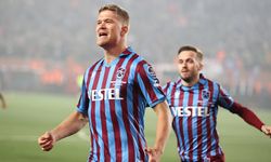 Andreas Cornelius, gol krallığına koşuyor