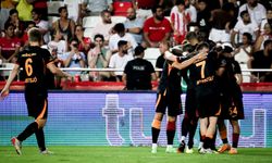 Galatasaray, Antalyaspor'u son dakikada devirdi