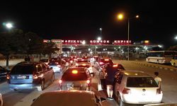 Türkiye’de alışveriş sonrası dönüşe geçen Bulgarlar gümrükte yoğunluk oluşturdu