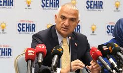 Mehmet Nuri Ersoy: “Türkiye’ye fazla turist geleceği gibi beklentileri gerçekçi bulmuyorum”
