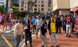 Fransa polisi, Trabzonspor taraftarlarını köpekle aradı