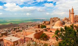 Acente firması şehirleri karıştırdı: Turistler Madrid diye Mardin’e geldi