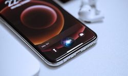 Apple, Siri için farklı bir plan yapıyor