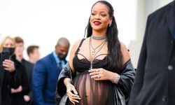 Rihanna 8 aylık oğlunu paylaştı