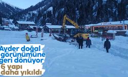 Ayder Yaylası'nda 6 yapı yıkıldı