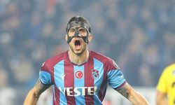 Maskeli gol kralı: Bartra