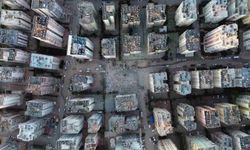 Adana’da '65 kişiye mezar olan apartmanın müteahhidi kaçtı' iddiası