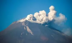 Popocatepetl Yanardağı’nda son 24 saatte 7 patlama