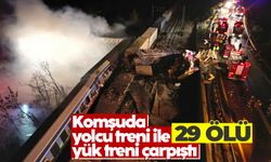 Yunanistan'da iki tren çarpıştı: 32 kişi hayatını kaybetti, 85 yaralı var
