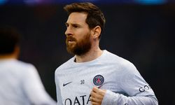 Kadro dışı kalan Lionel Messi'den özür paylaşımı