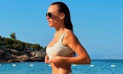 Serenay Sarıkaya bikinili doğum günü pozu
