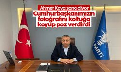Selahaddin Çebi: Ahmet Kaya, Cumhurbaşkanımızın fotoğrafını koltuğa koyup poz verdirdi