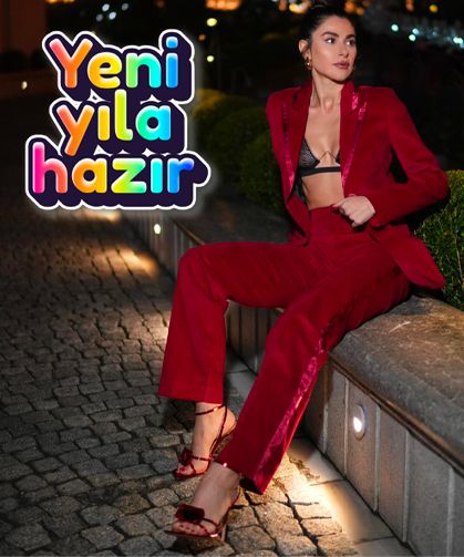 Nesrin Cavadzade kırmızı takımıyla yeni yıla hazır