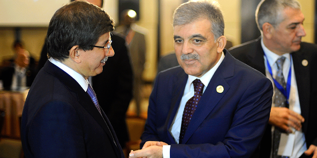 Ahmet Davutoğlu, Abdullah Gül ile konuştu: Kaygılarımızı paylaştık