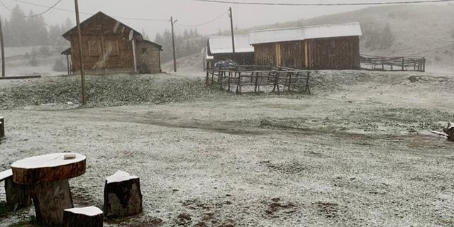 Doğu Karadeniz'de yaylalarda kar sürprizi