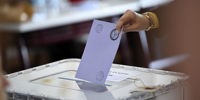 ORC'den dikkat çeken seçim anketi: İlk kez oy kullanacak gençler hangi partiye oy verecek