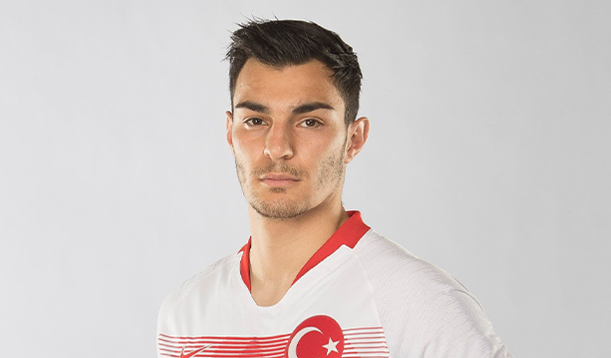 Trabzonspor'da Kaan Ayhan için ısrarcı