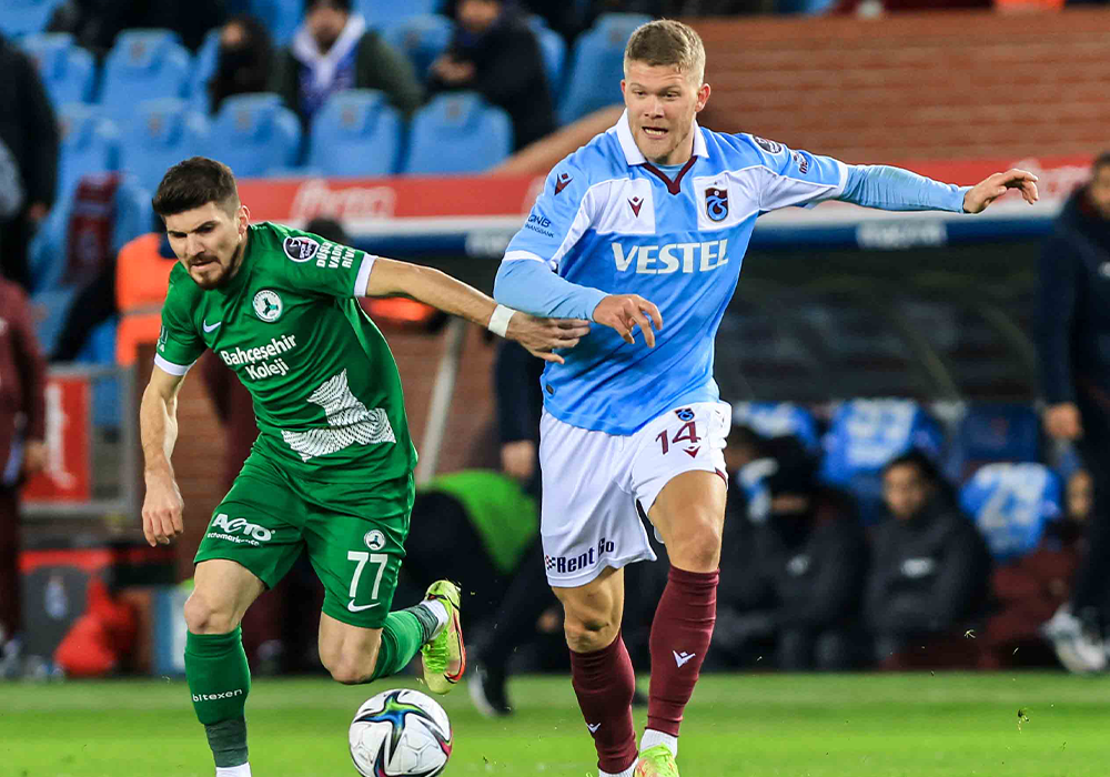 trabzonspor-giresunspor-maçı-1000x700-andreas-cornelius