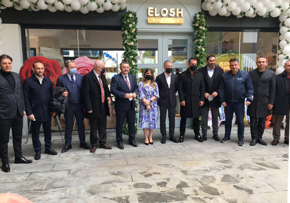 Bebek ve annelerin yeni alışveriş adresi 'Elosh Baby Kids' Trabzon, Kaşüstü Mahallesi'nde bulunan Vardallar Center'da açıldı.