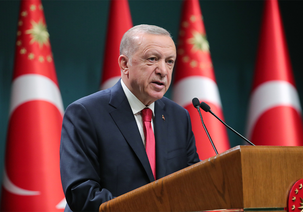 TOKİ borcu devam edenler için Çevre, Şehircilik ve İklim Değişikliği Bakanı Murat Kurum indirim kampanyası yapılacağını açıklamıştı. TOKİ indirim kampanyası için detayları Başkan Erdoğan açıkladı.