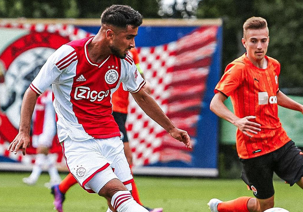 Trabzonspor'dan genç stoper Ahmetcan Kaplan'ı transfer eden Hollanda devi Ajax, Karadeniz ekibinin istediği Naci Ünüvar için bazı şartlarda bulundu.