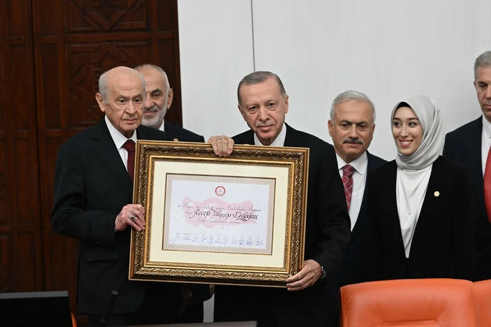 cumhurbaskani-erdogan-yemin-etti_b2e25154